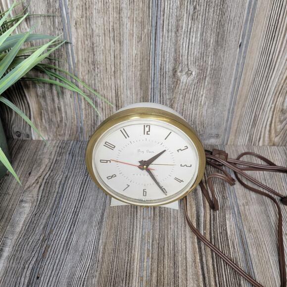 Vintage Big Ben Electric Alarm Clock - Picture 2 of 7